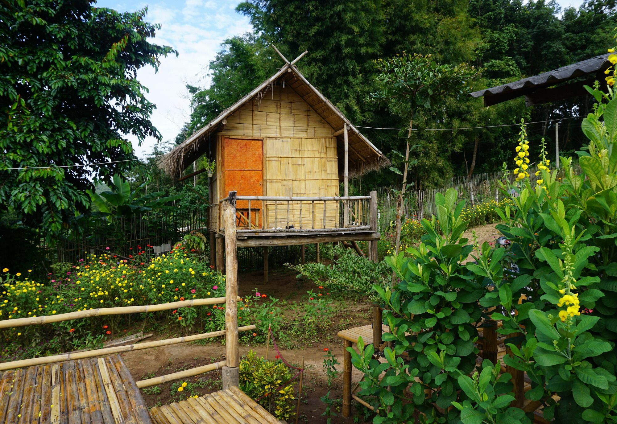 Baan Aingdoi Homestay, Chiang Dao Exterior foto