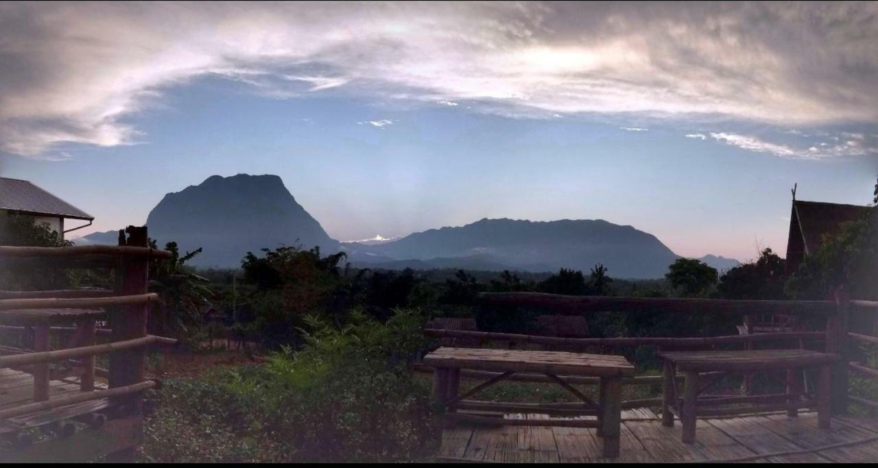 Baan Aingdoi Homestay, Chiang Dao Exterior foto